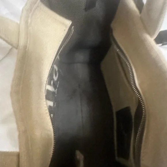 Marc Jacobs Cream and Black Tote Bag - Picture 3 of 6